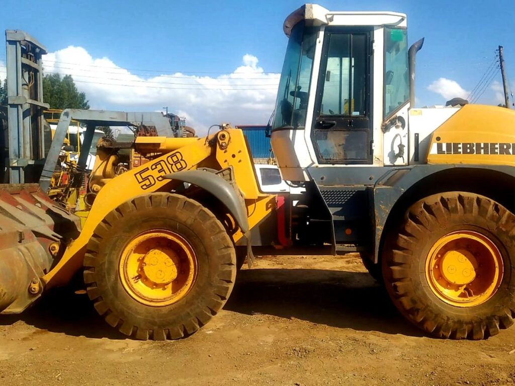 TINGASHARE Wheel Loader / Shovel - 2.5 Cubic Metre Bucket